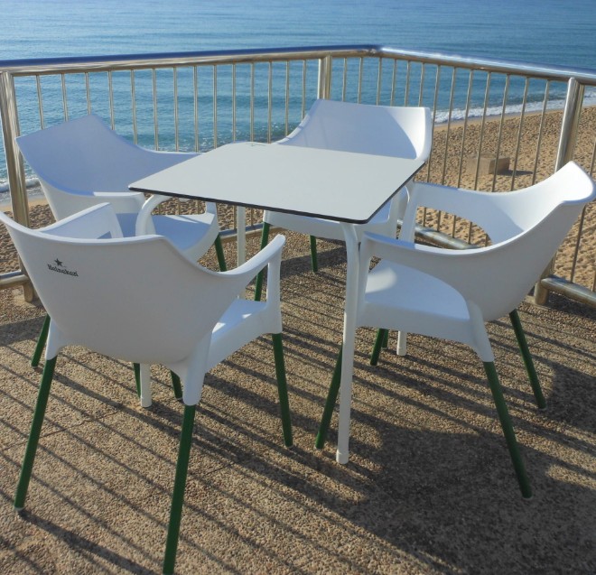 Pack 10 Mesas Cuadradas CORE 70x70 cm en Roble Natural 2