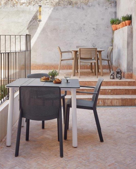 Mesa NOA Cuadrada 90x90 Pie Arena-Tablero Arena 2