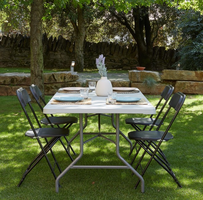 Pack 8 Sillas SAM Plegables en Negro 1